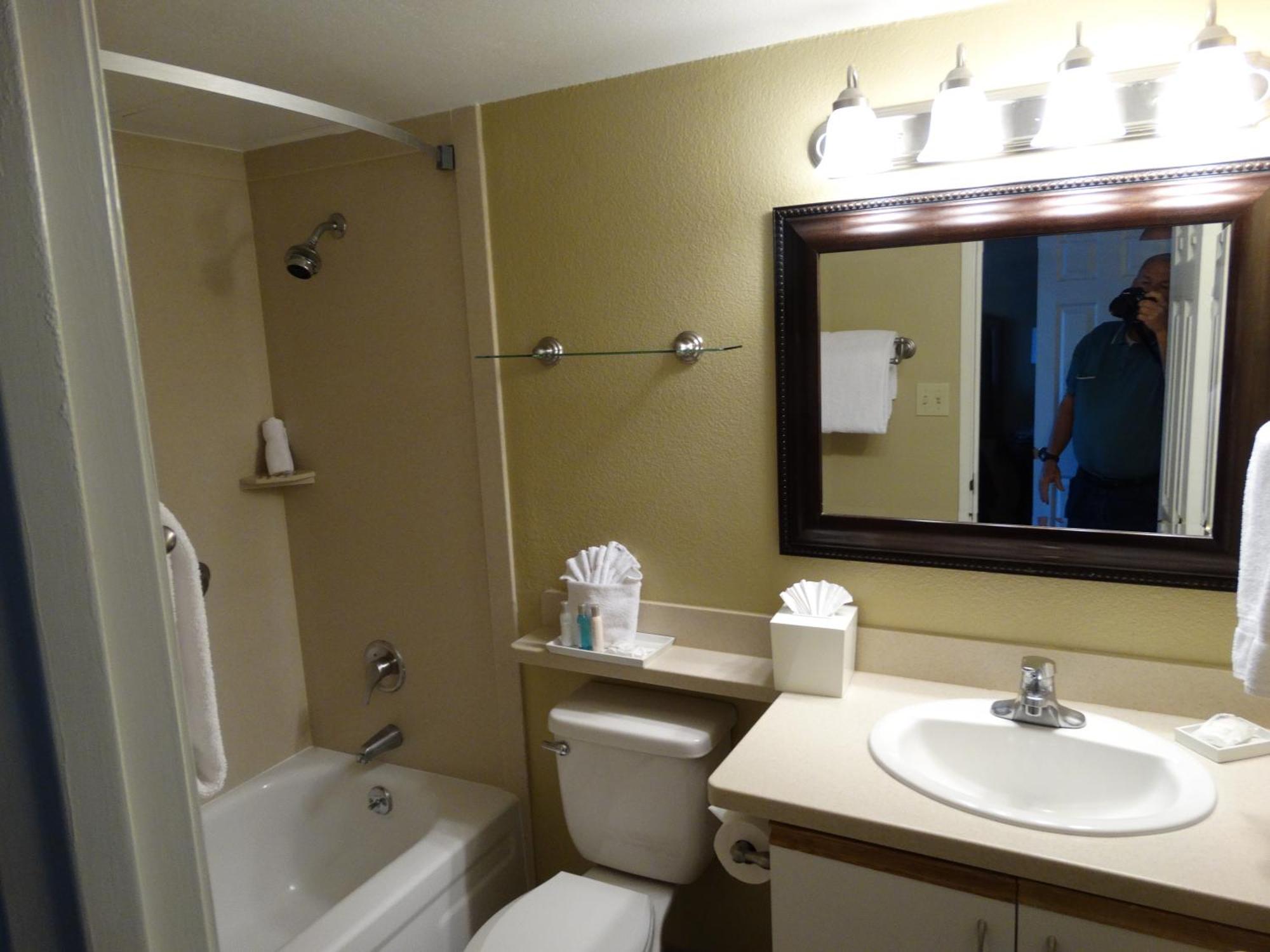 Suites At Jockey Club Лас-Вегас Номер фото